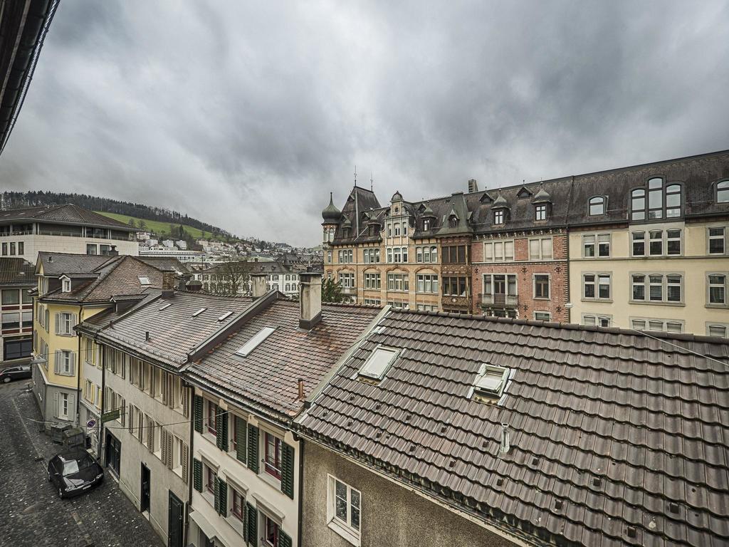 Hotel Weisses Kreuz St. Gallen Bagian luar foto